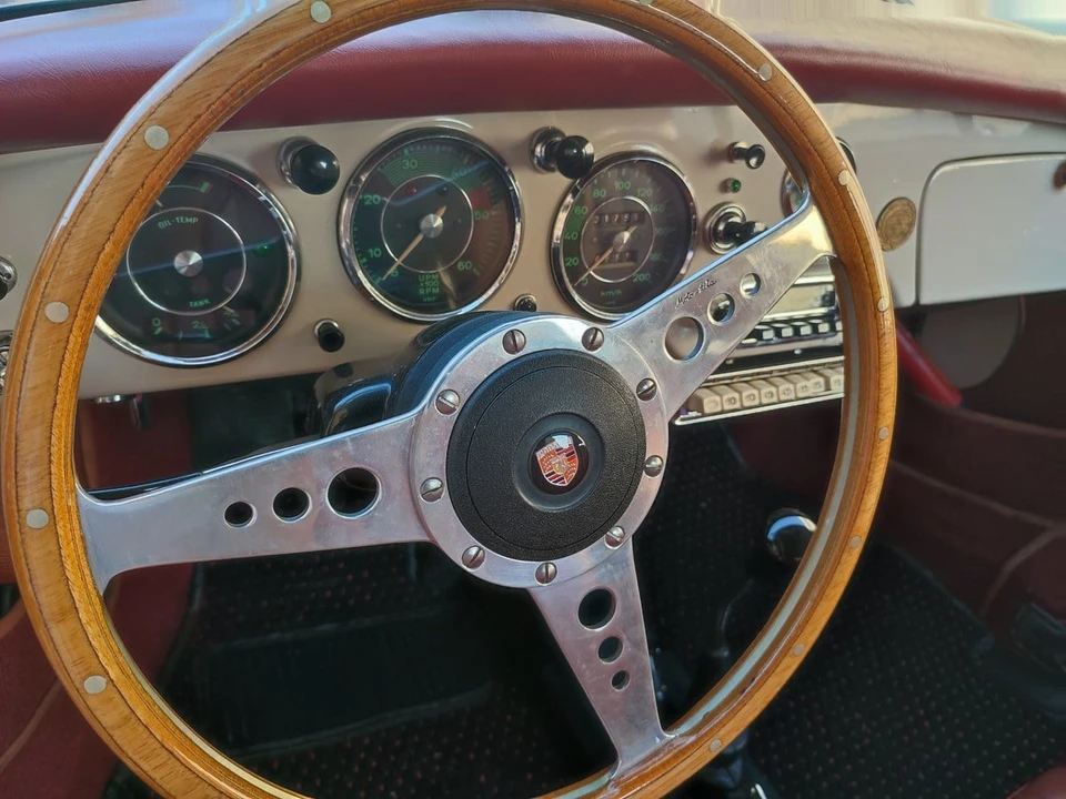 1961 Porsche 356 B - Image 9 of 30