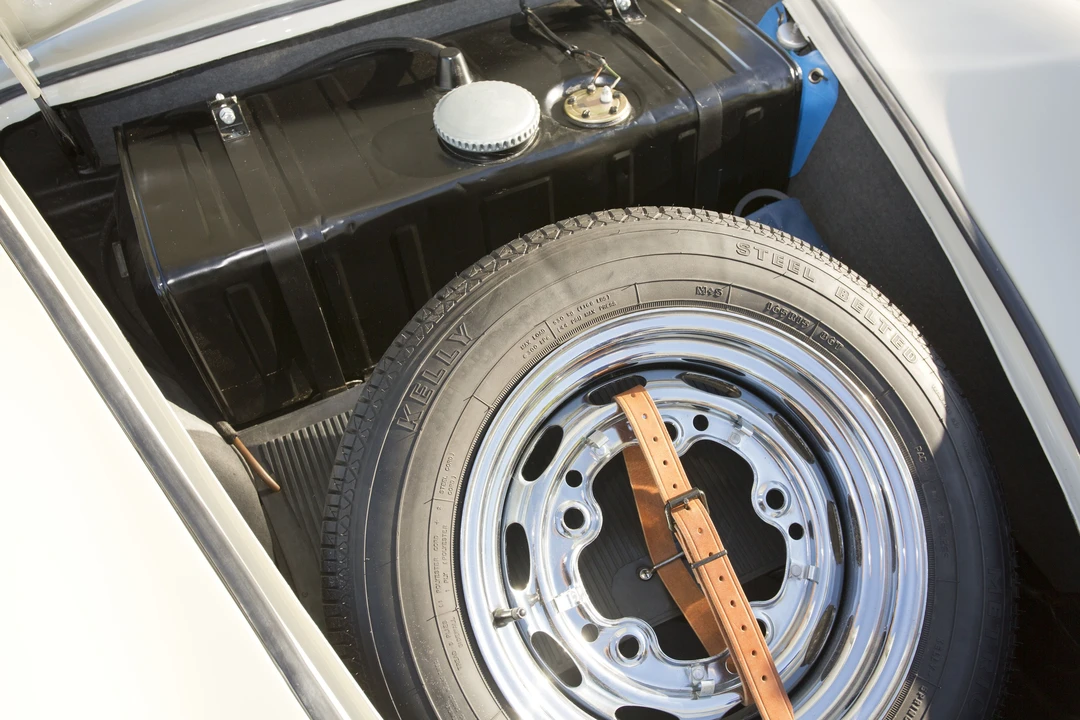 1961 Porsche 356 B - Image 8 of 31