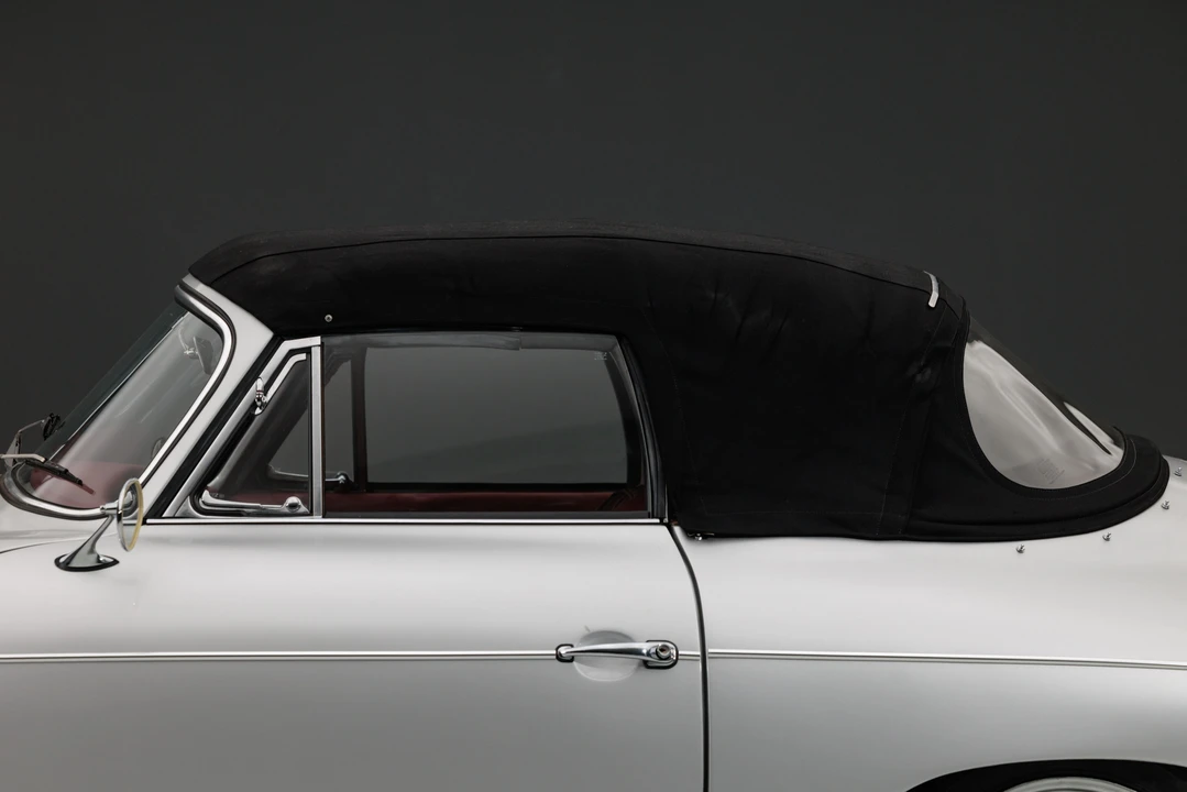 1961 Porsche 356 B - Image 22 of 31
