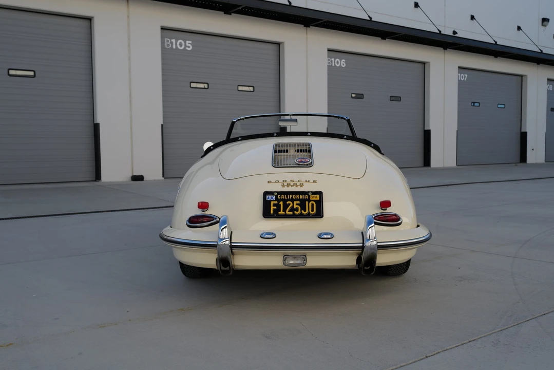 1961 Porsche 356 B - Image 11 of 31
