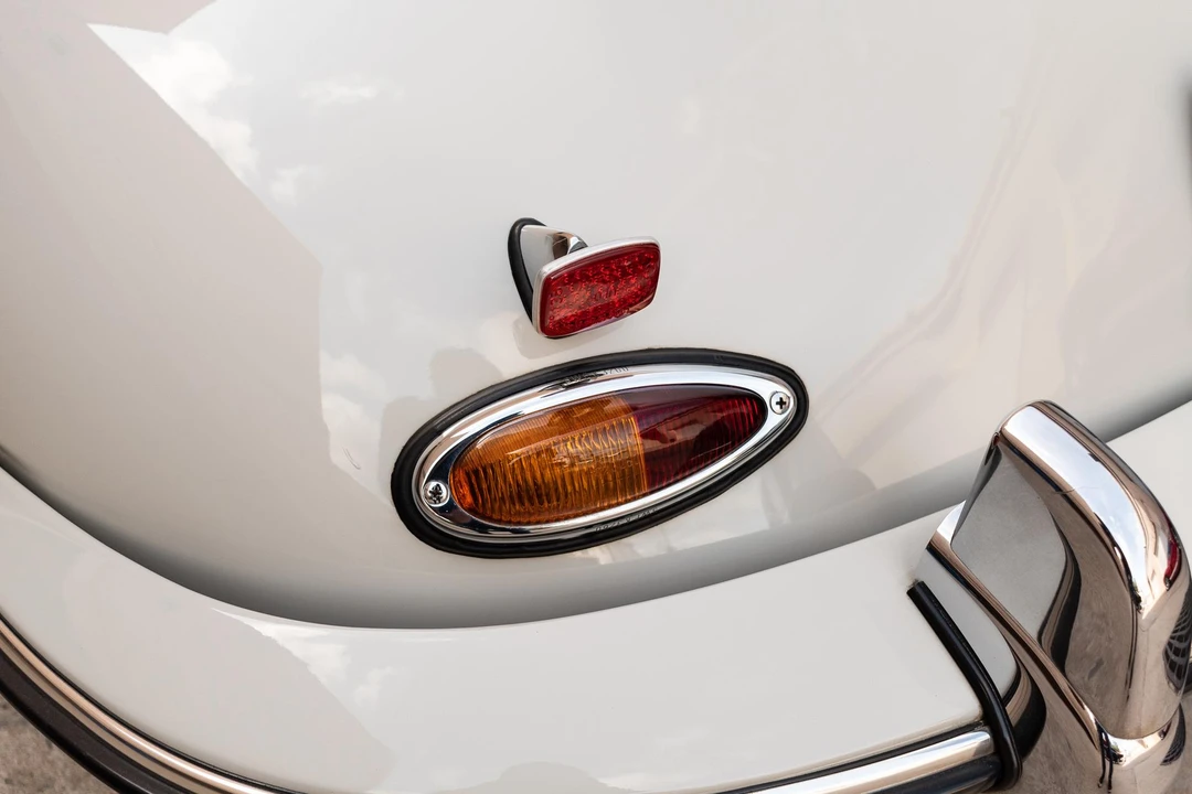 1961 Porsche 356 B - Image 14 of 31
