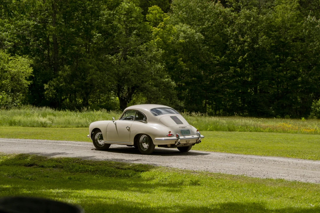 1961 Porsche 356 B - Image 8 of 31