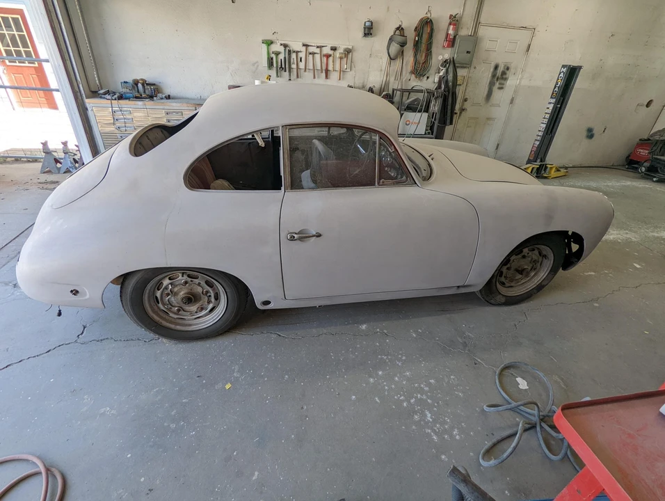 1961 Porsche 356 B - Image 8 of 31