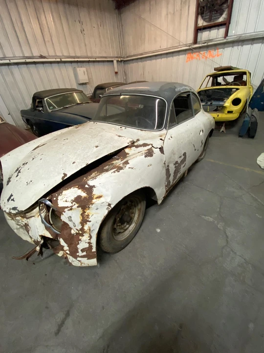 1961 Porsche 356 B - Image 3 of 31