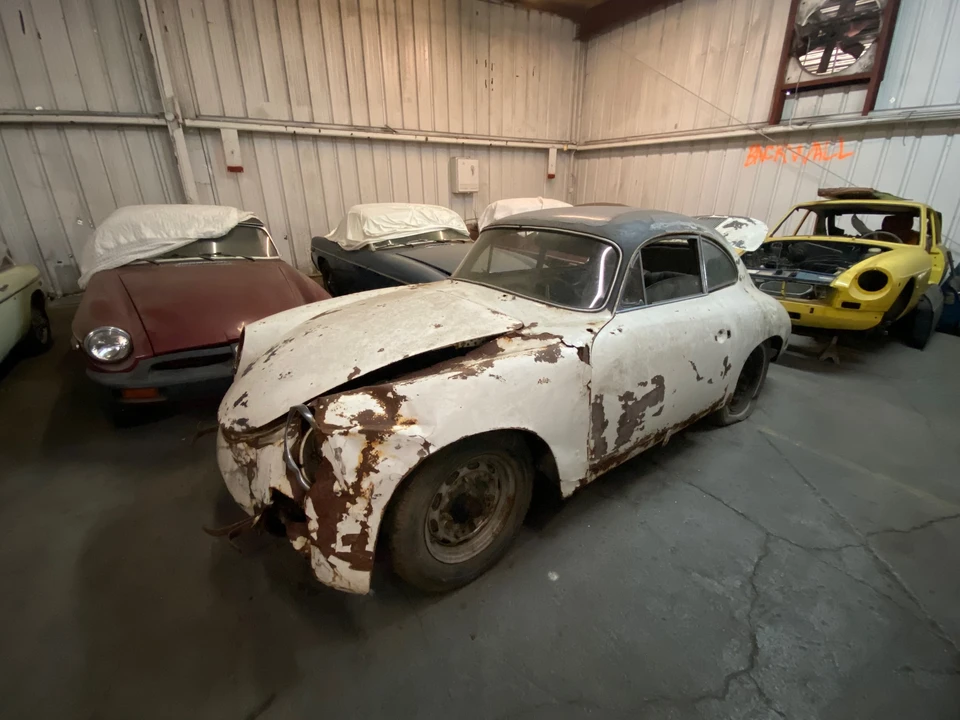 1961 Porsche 356 B - Image 2 of 31