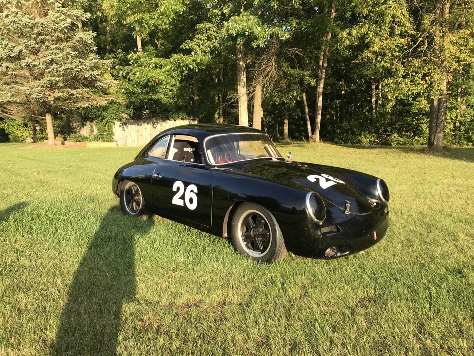 1961 Porsche 356 B - Image 6 of 31