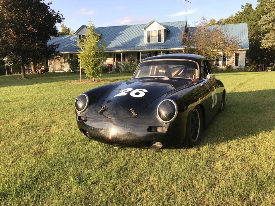 1961 Porsche 356 B - Image 12 of 31