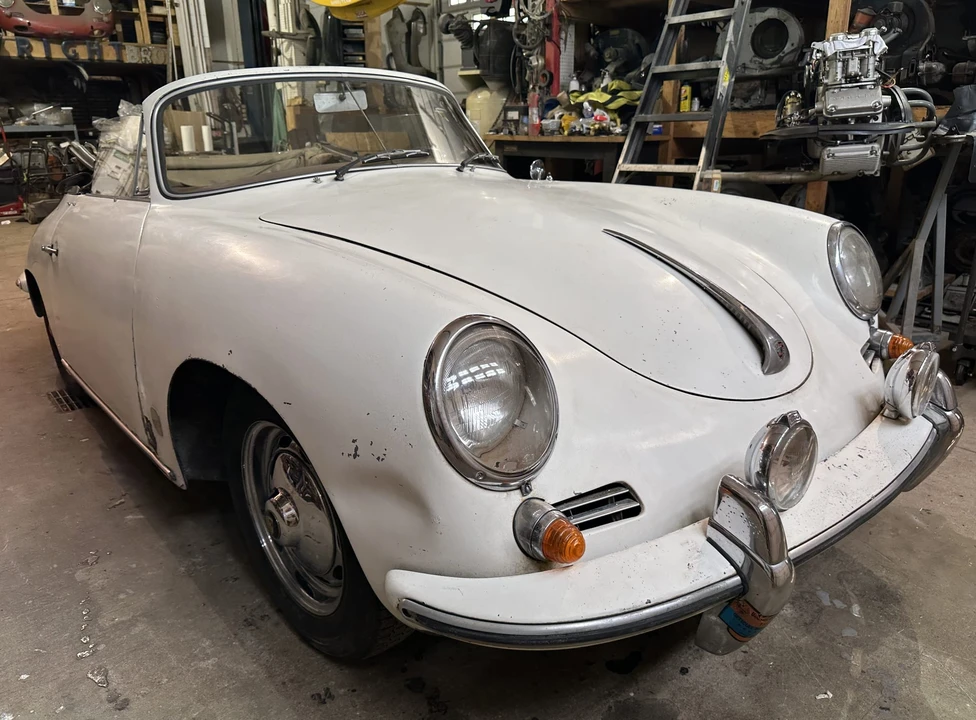1961 Porsche 356 B - Image 8 of 31