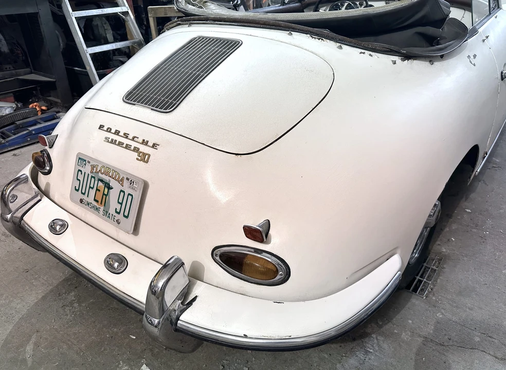 1961 Porsche 356 B - Image 22 of 31