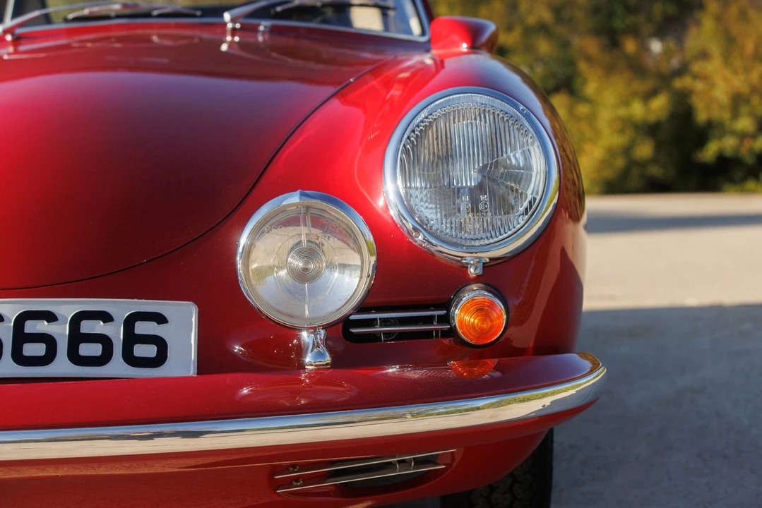 1961 Porsche 356 B - Image 22 of 31