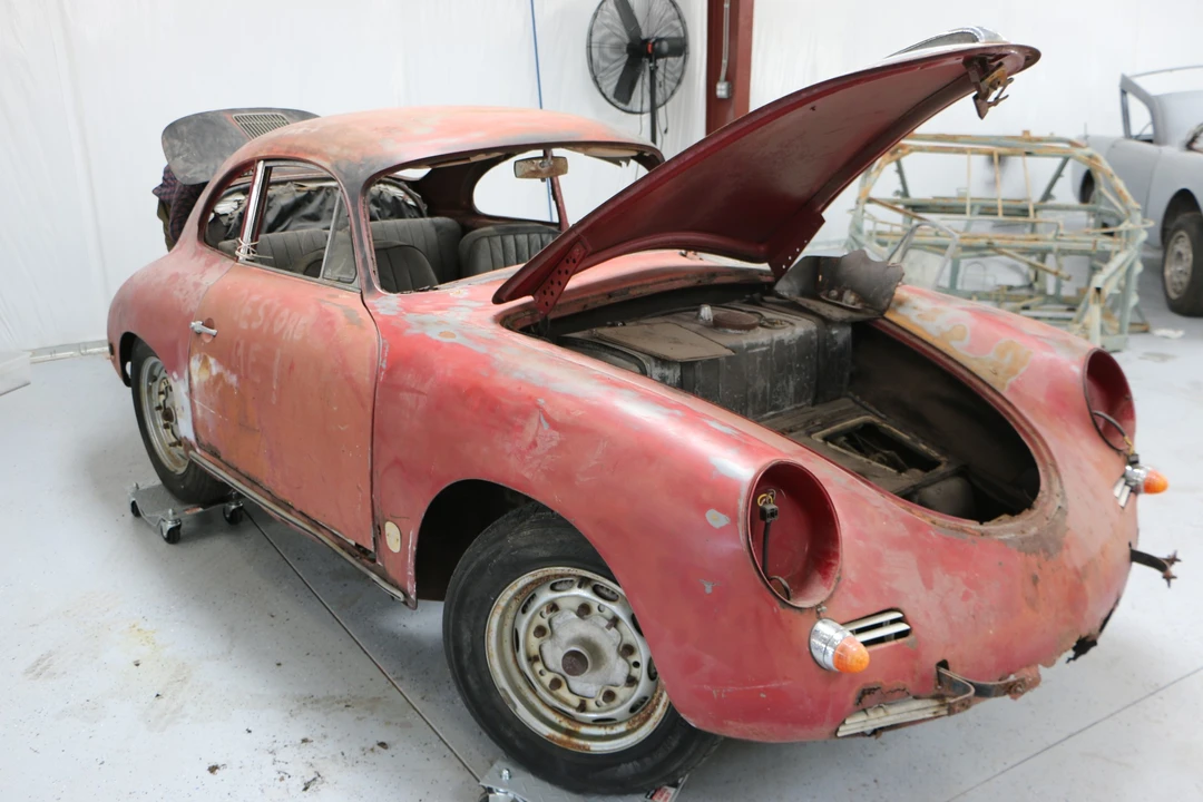 1961 Porsche 356 B - Image 5 of 31