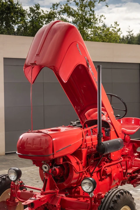1961 Porsche Tractors - Image 7 of 19