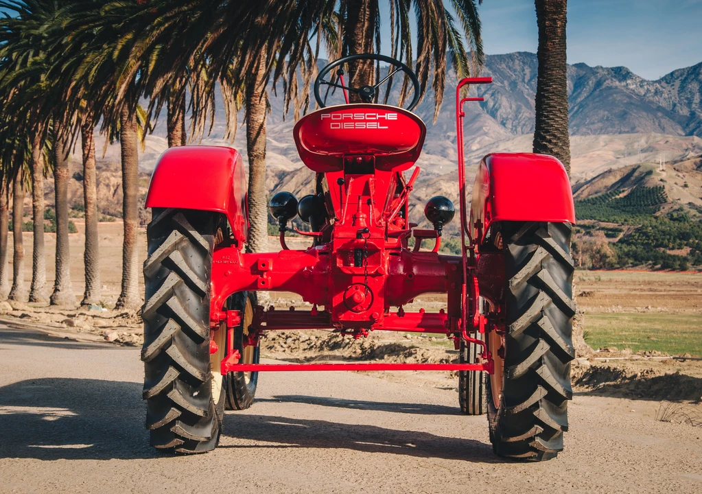 1961 Porsche Tractors - Image 5 of 29