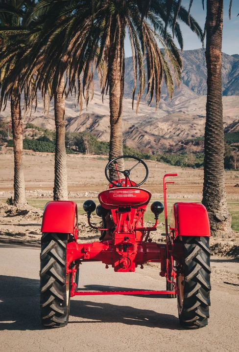 1961 Porsche Tractors - Image 4 of 29