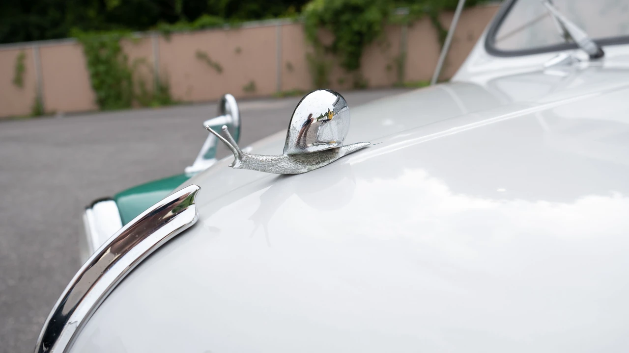 1961 Renault 4CV Convertible - Image 17 of 18