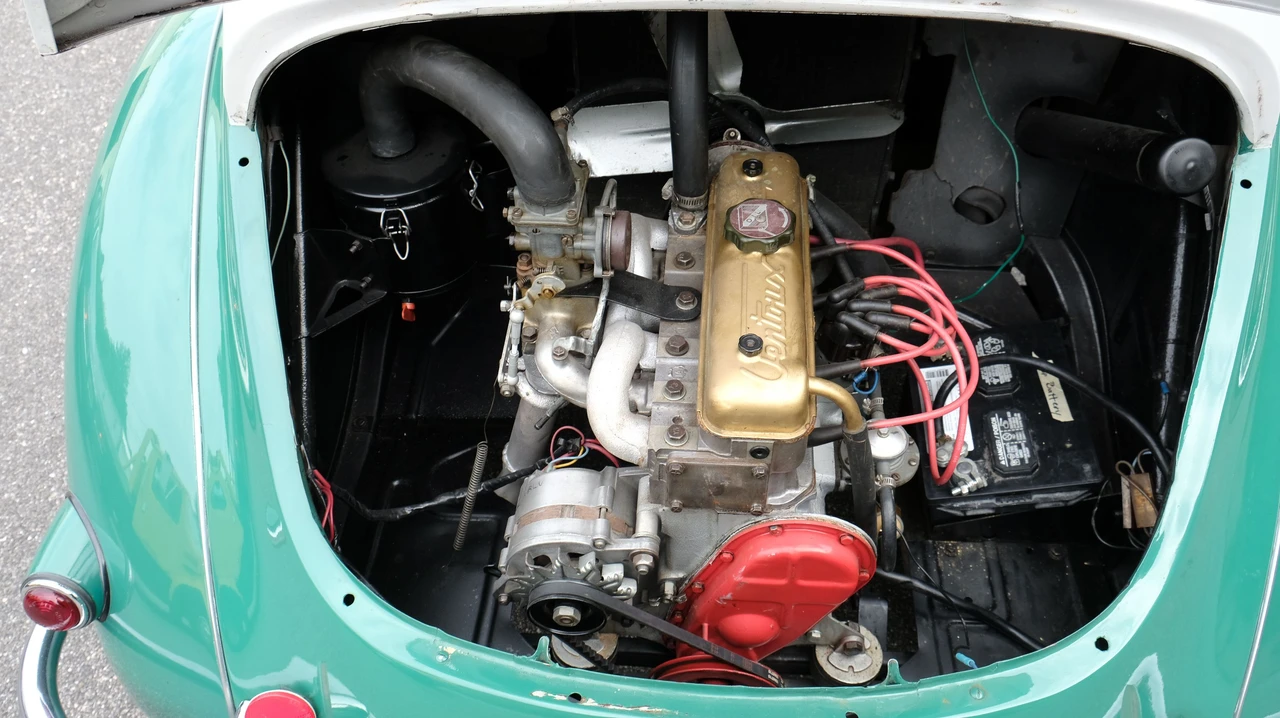 1961 Renault 4CV Convertible - Image 2 of 18