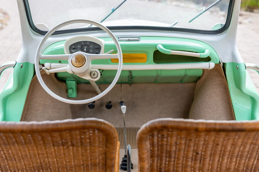 1961 Renault 4CV Convertible - Image 5 of 31