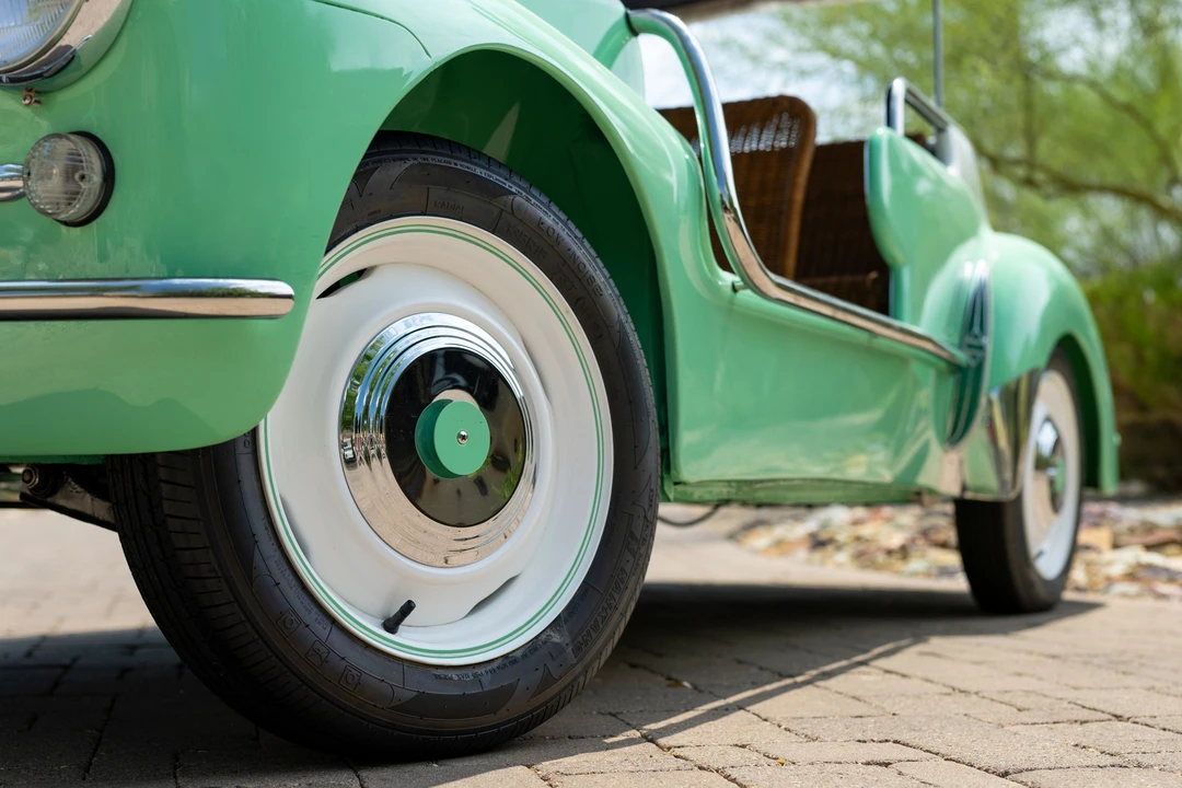 1961 Renault 4CV Convertible - Image 26 of 31