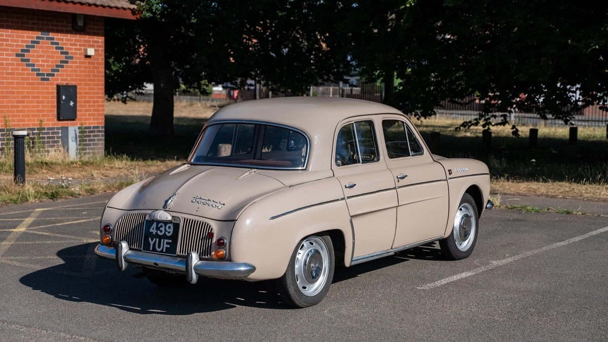 1961 Renault Dauphine - Image 10 of 30