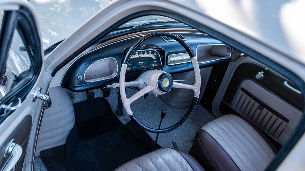1961 Renault Dauphine - Image 18 of 30