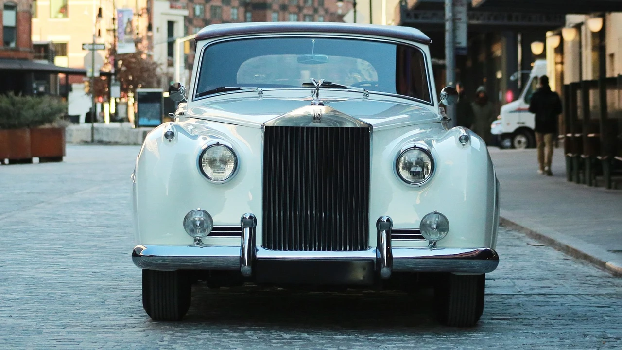 1961 Rolls-Royce Silver Cloud II - Image 27 of 31