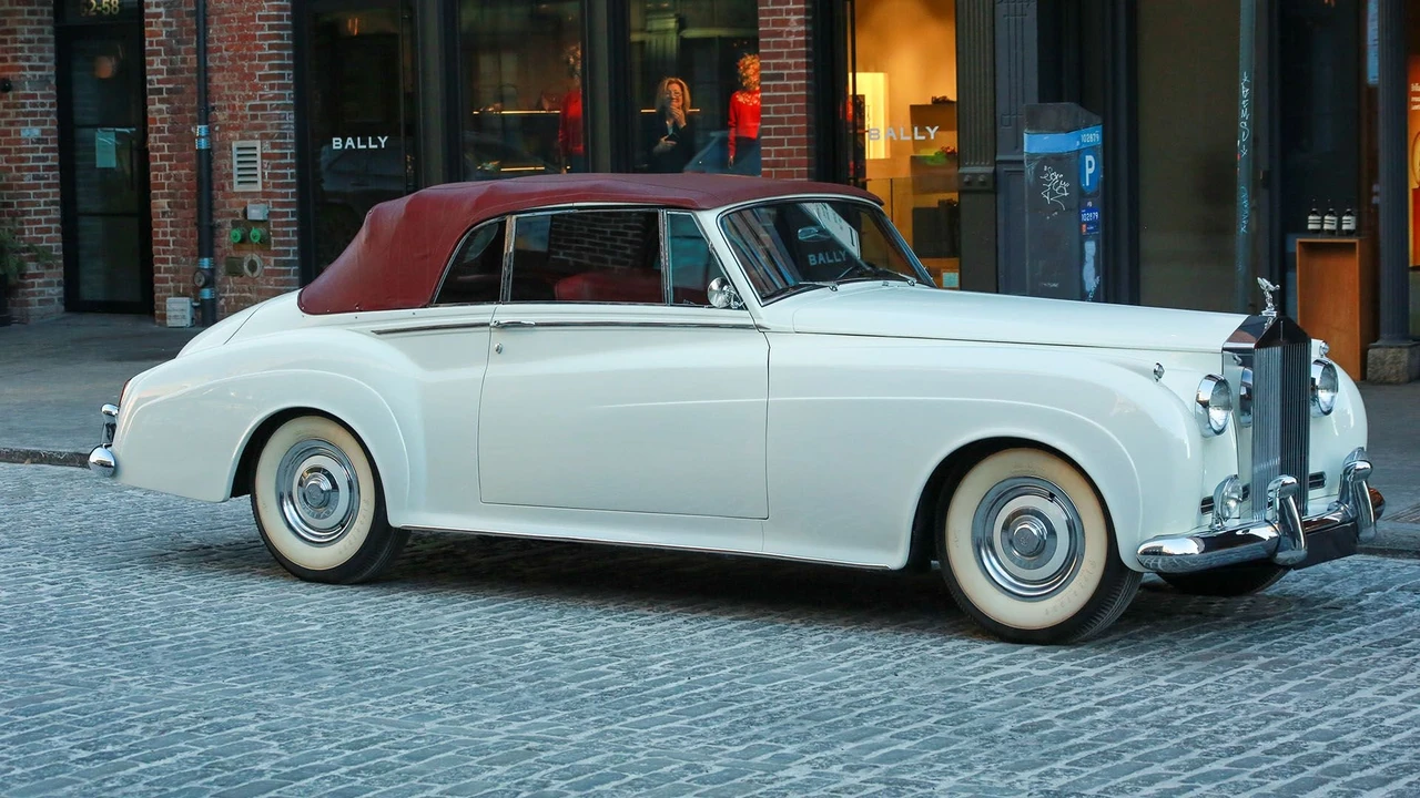 1961 Rolls-Royce Silver Cloud II - Image 14 of 31