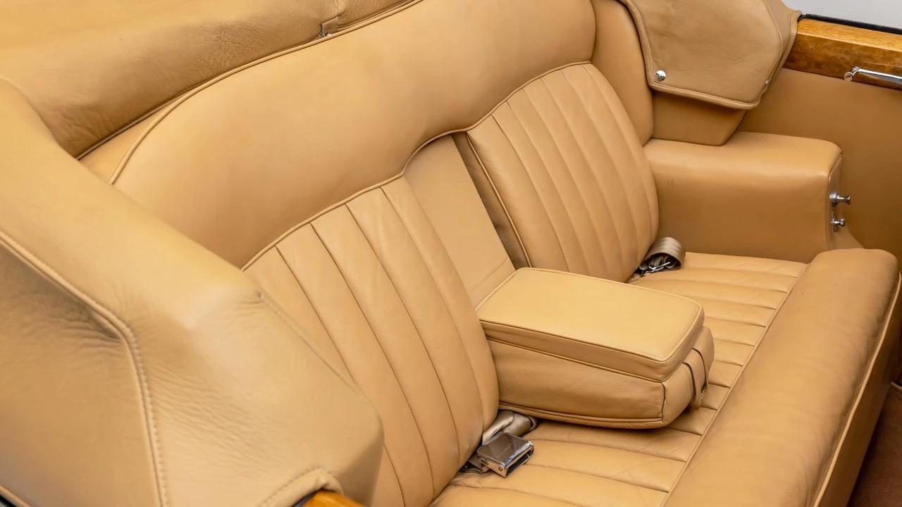 1961 Rolls-Royce Silver Cloud II - Image 10 of 31