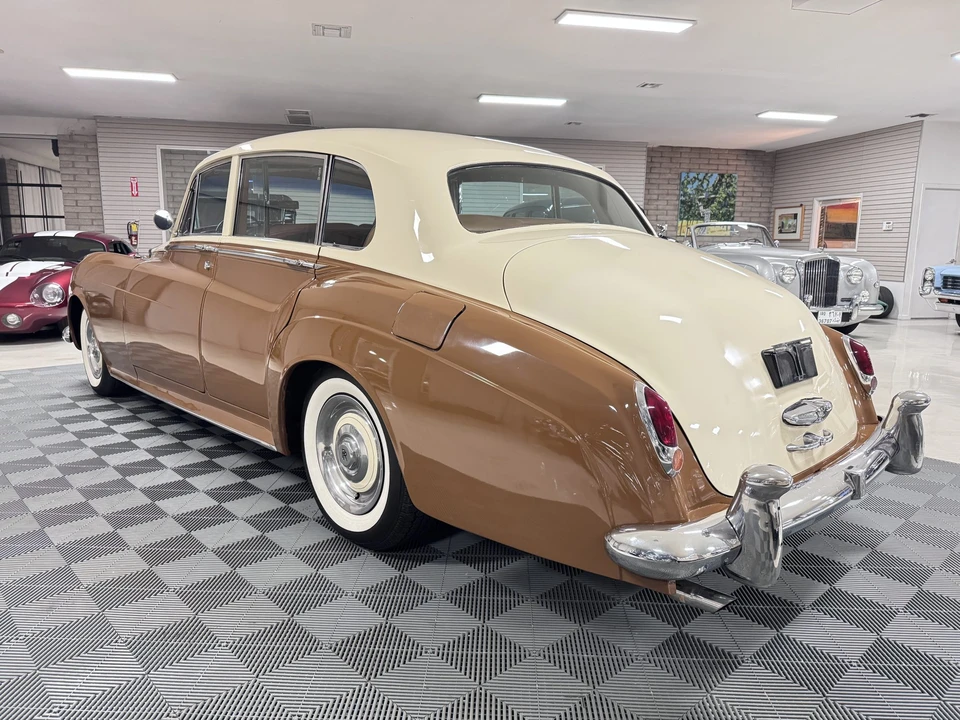 1961 Rolls-Royce Silver Cloud II - Image 8 of 21