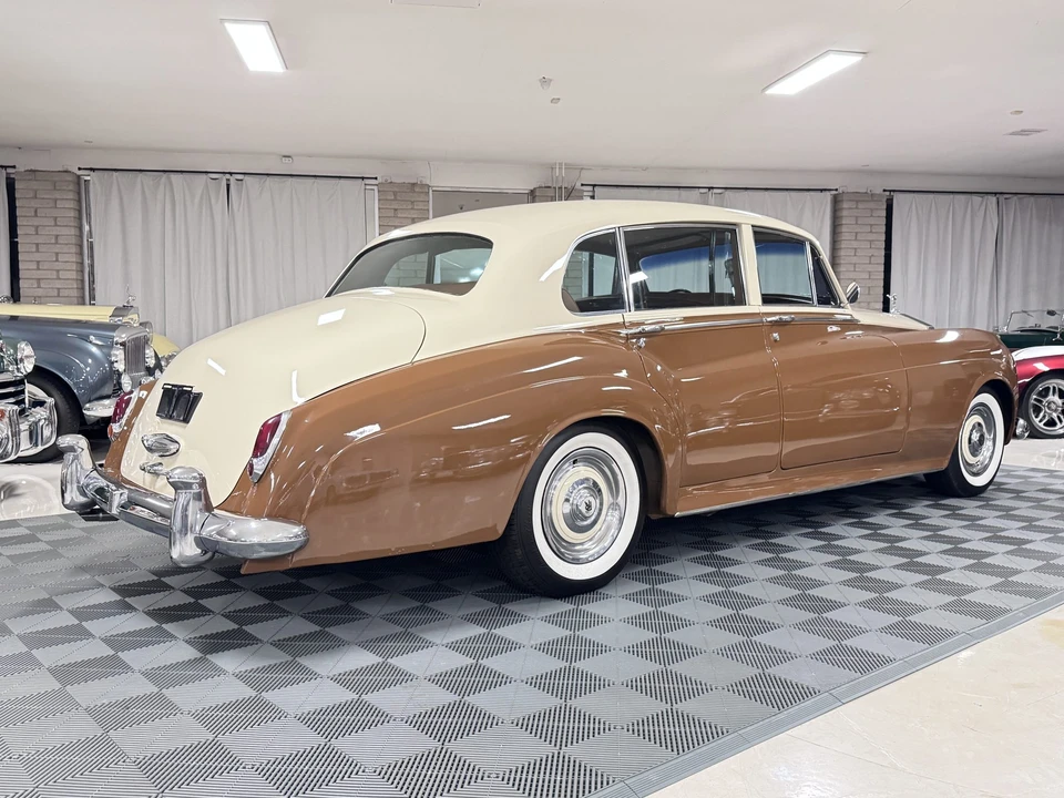 1961 Rolls-Royce Silver Cloud II - Image 10 of 21