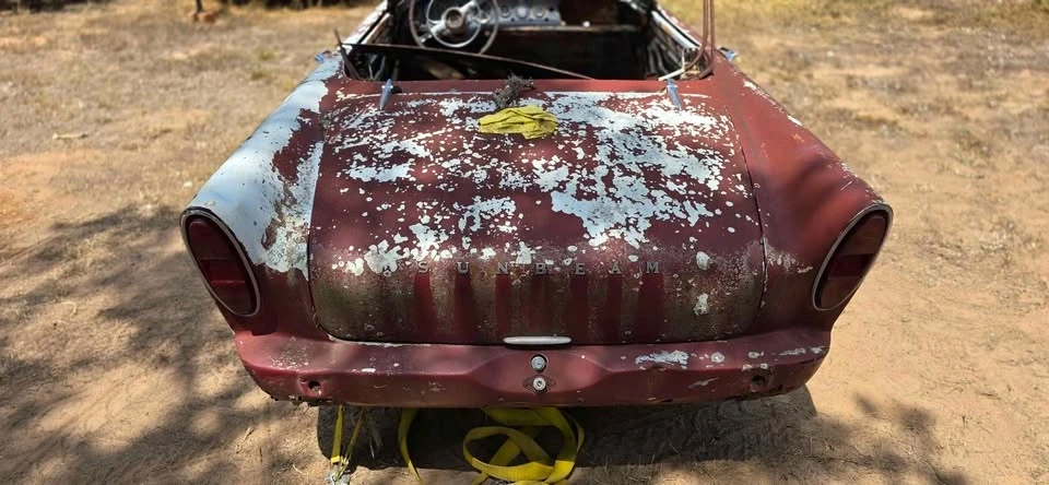 1961 Sunbeam Alpine Series II - Image 17 of 20