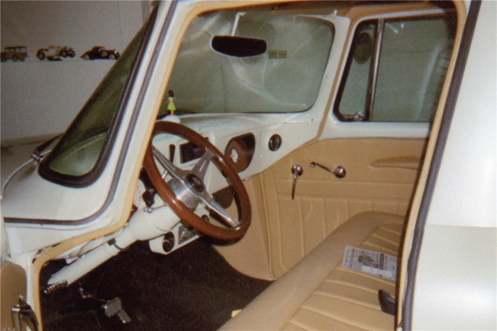 1961 Studebaker Champ - Image 4 of 7