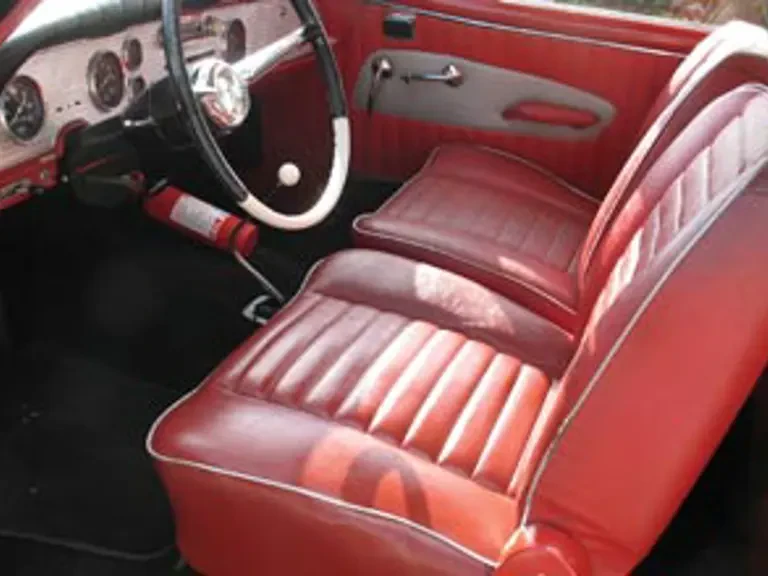 1961 Studebaker Hawk - Image 10 of 13