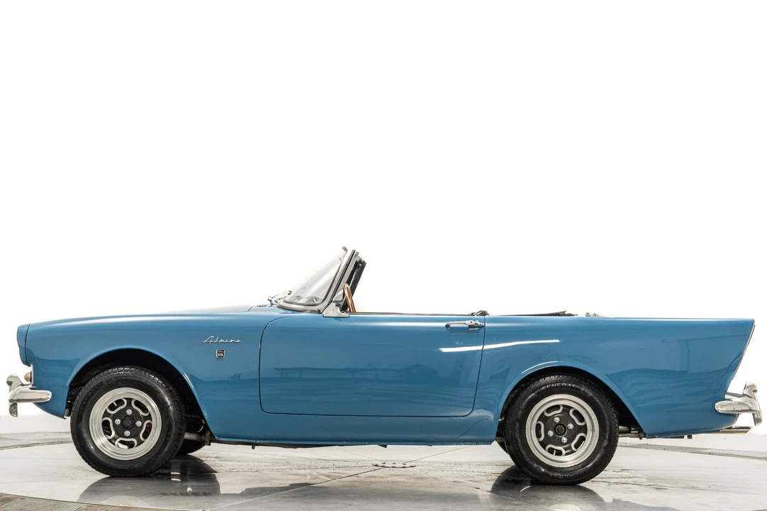 1961 Sunbeam Alpine Series II - Image 6 of 21