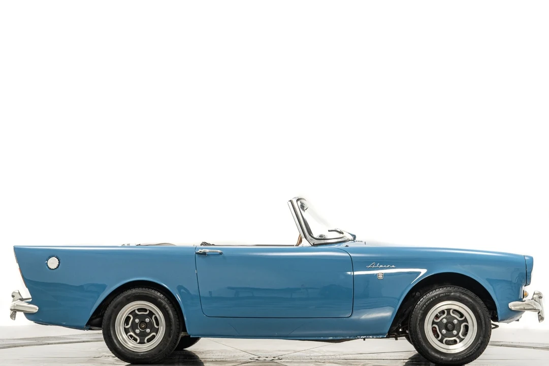 1961 Sunbeam Alpine Series II - Image 2 of 12