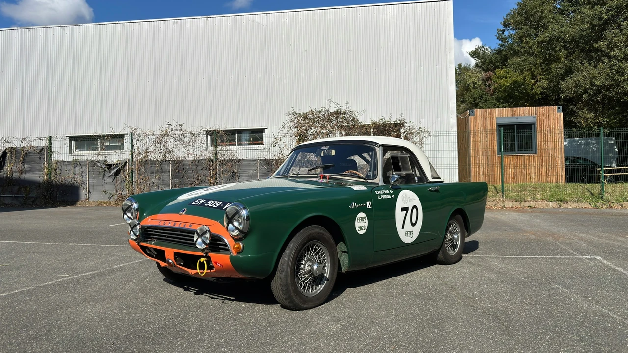 1961 Sunbeam Alpine Series II - Image 11 of 21