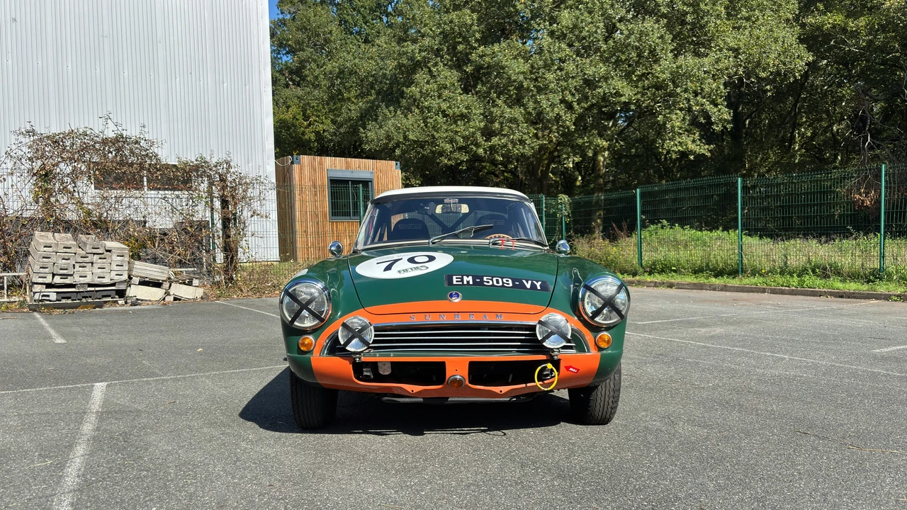 1961 Sunbeam Alpine Series II - Image 2 of 21