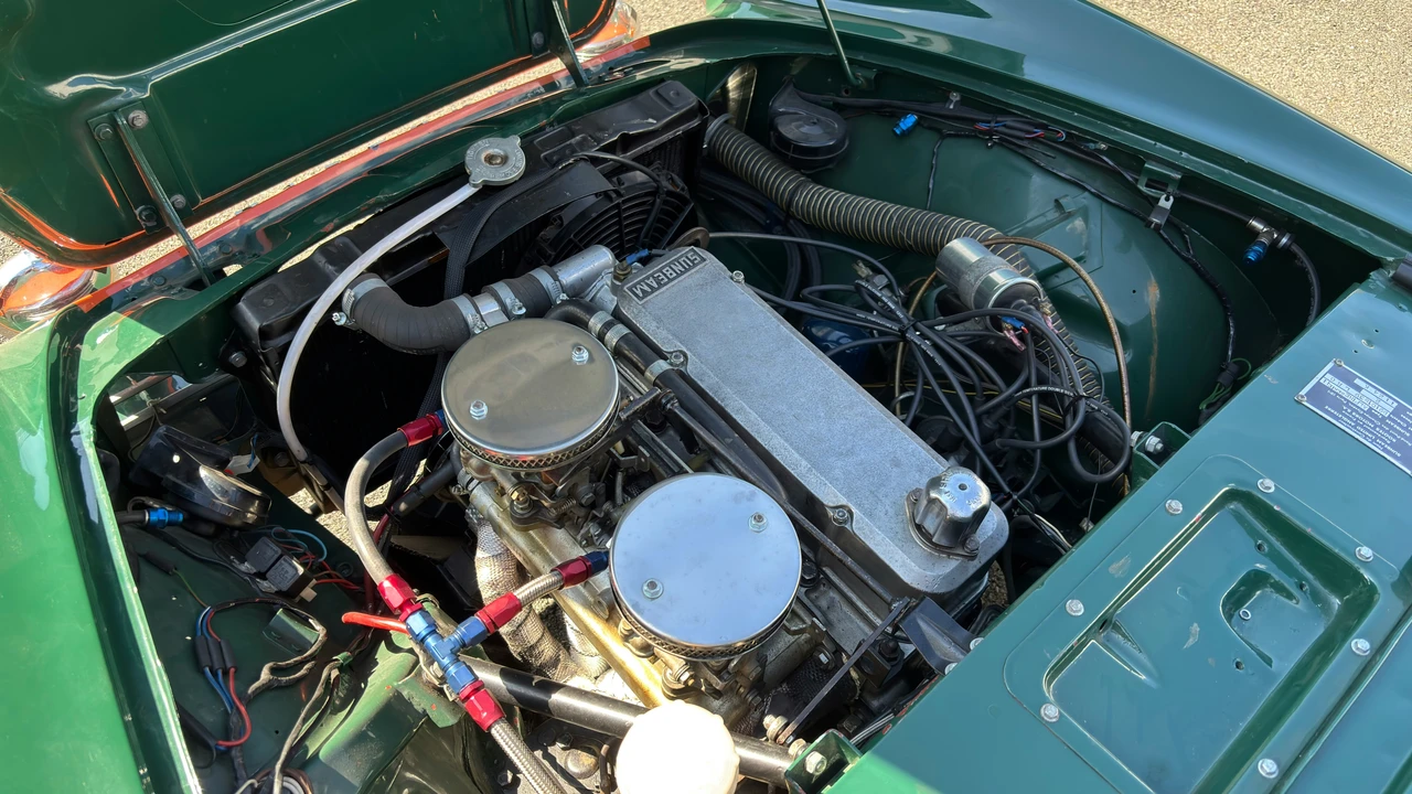 1961 Sunbeam Alpine Series II - Image 6 of 21