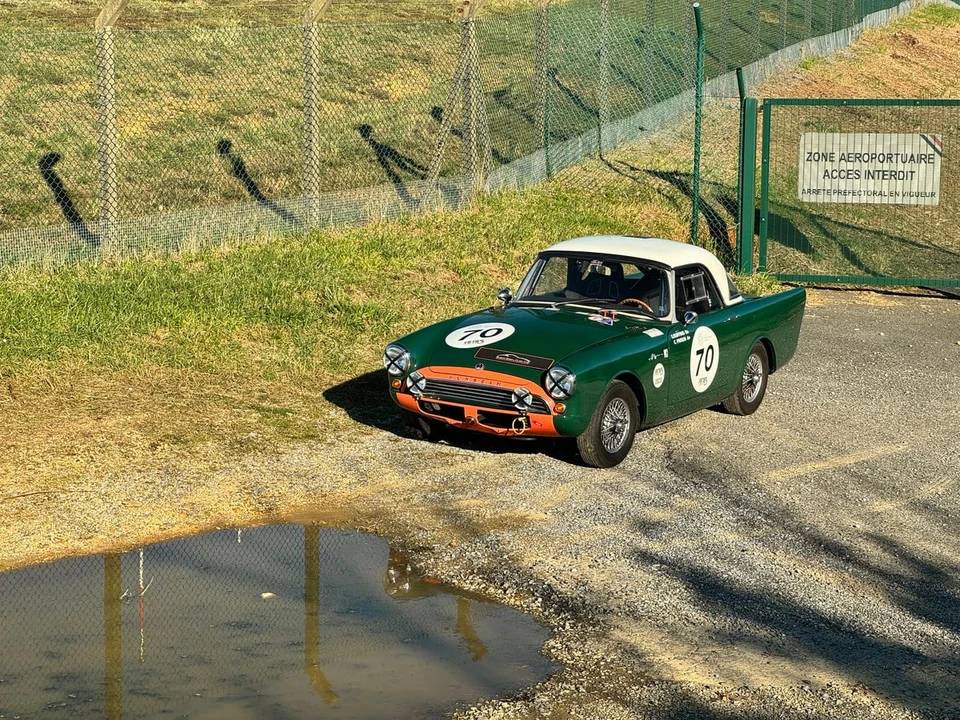 1961 Sunbeam Alpine Series II - Image 20 of 31
