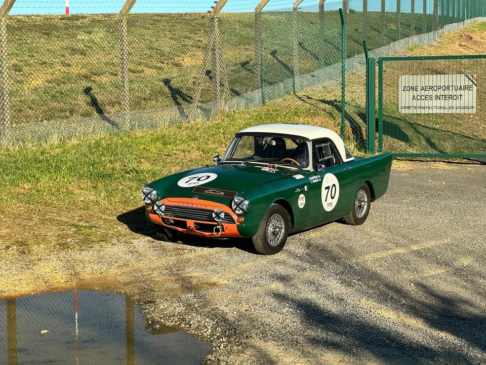 1961 Sunbeam Alpine Series II - Image 14 of 31
