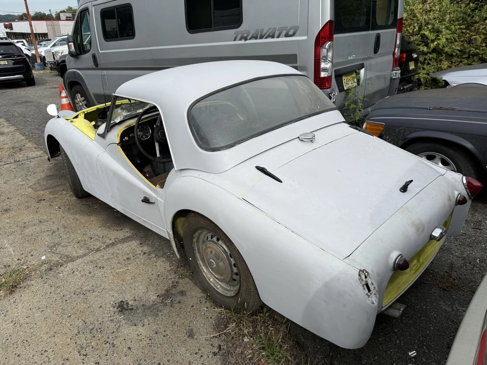 1961 Triumph TR3A - Image 14 of 31