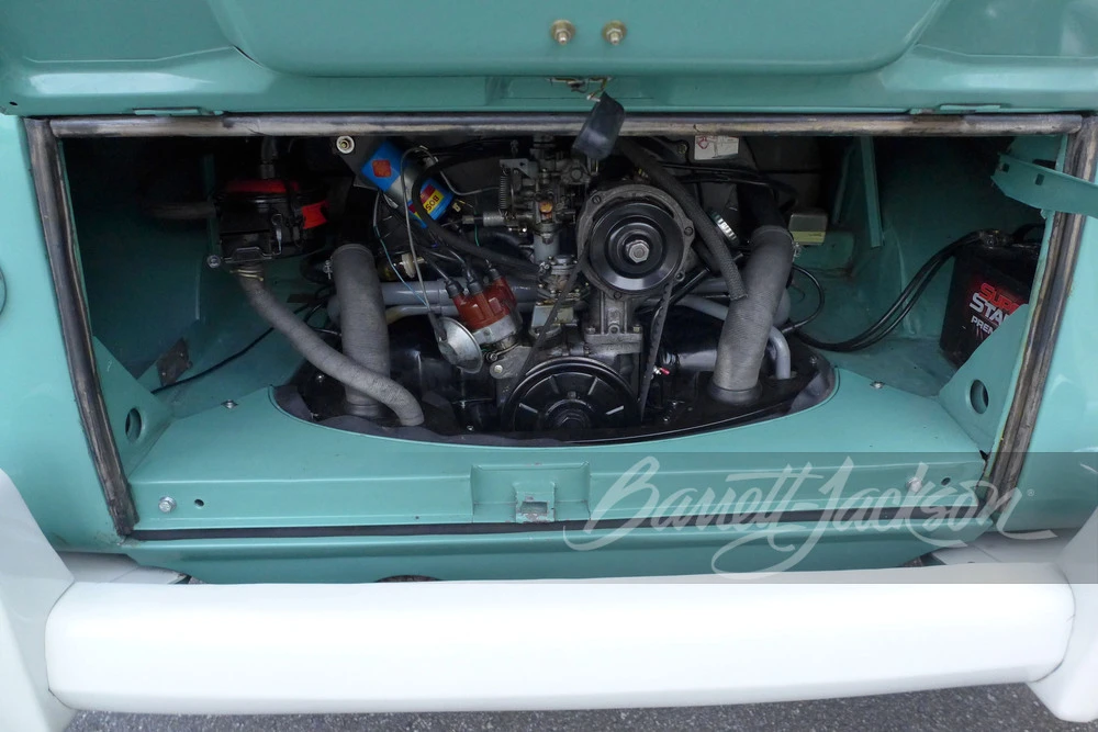 1961 Volkswagen Split-Window Bus - Image 2 of 18