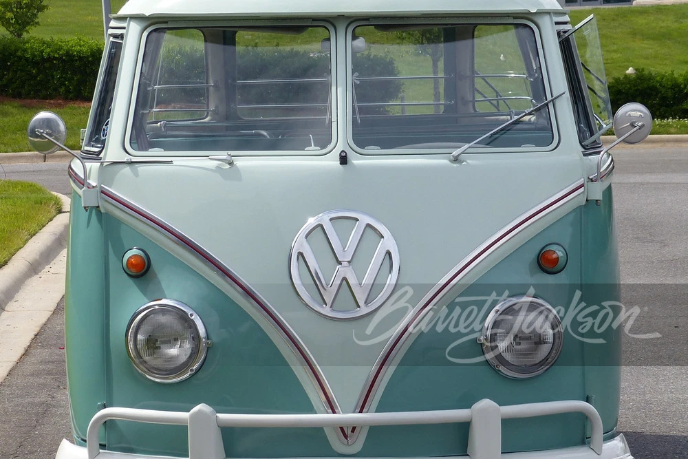 1961 Volkswagen Split-Window Bus - Image 13 of 18