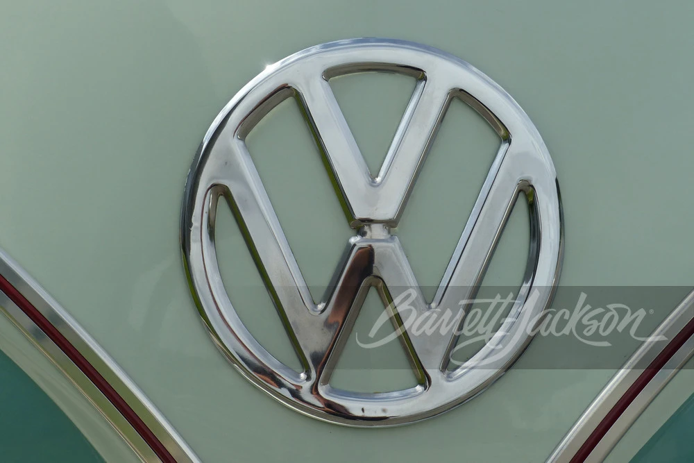 1961 Volkswagen Split-Window Bus - Image 17 of 18