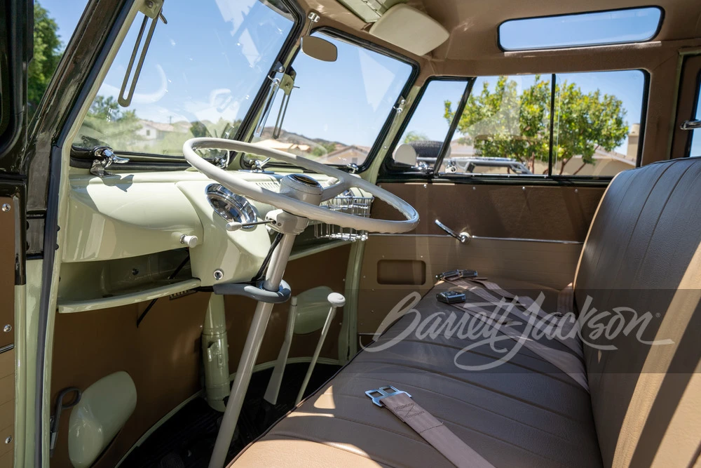 1961 Volkswagen Split-Window Bus - Image 3 of 31