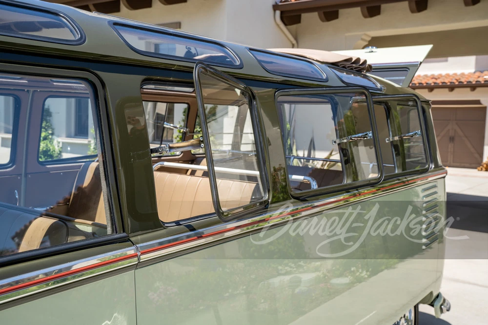 1961 Volkswagen Split-Window Bus - Image 5 of 31