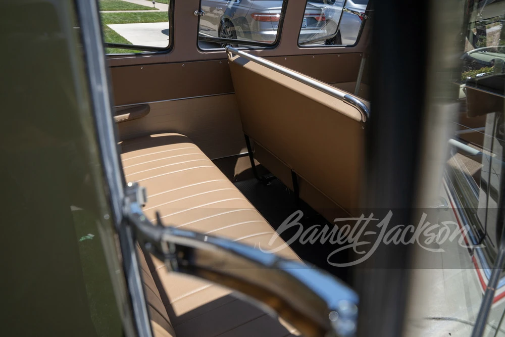 1961 Volkswagen Split-Window Bus - Image 23 of 31