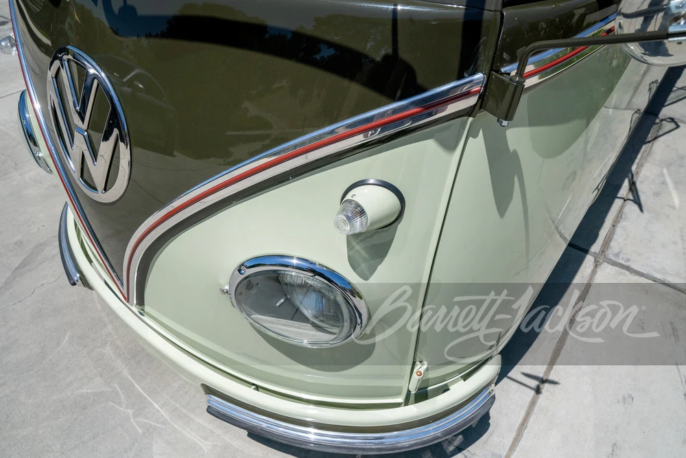 1961 Volkswagen Split-Window Bus - Image 26 of 31