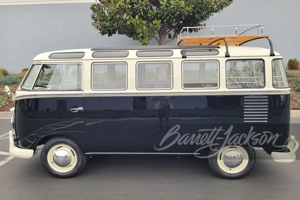 1961 Volkswagen Split-Window Bus - Image 4 of 9