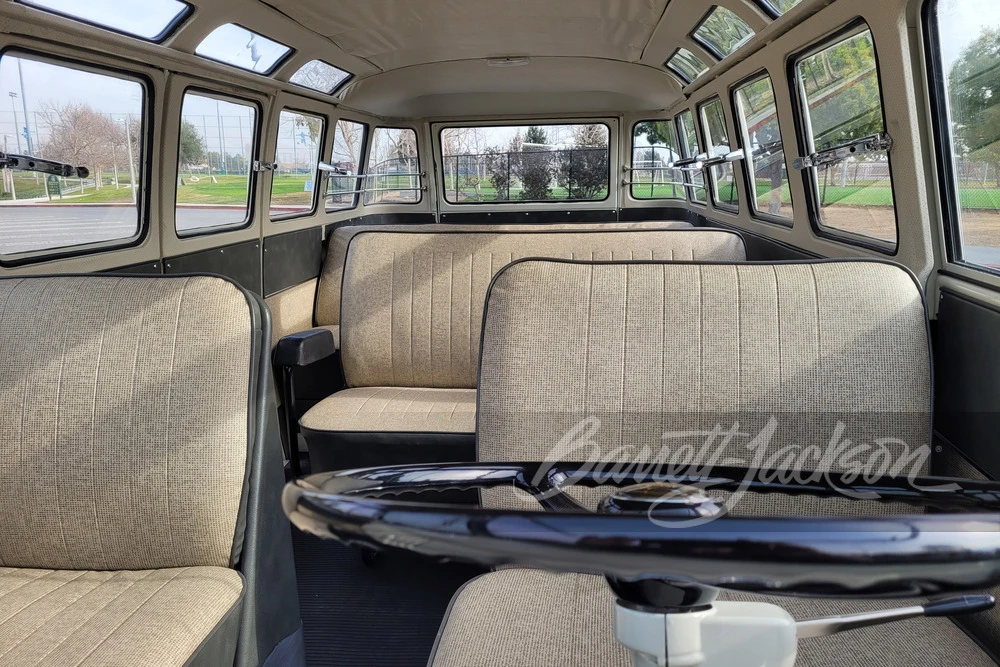 1961 Volkswagen Split-Window Bus - Image 6 of 9