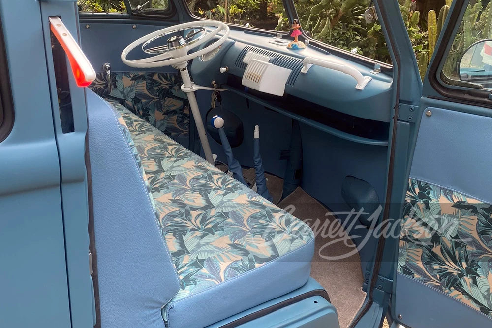 1961 Volkswagen Split-Window Camper - Image 4 of 15